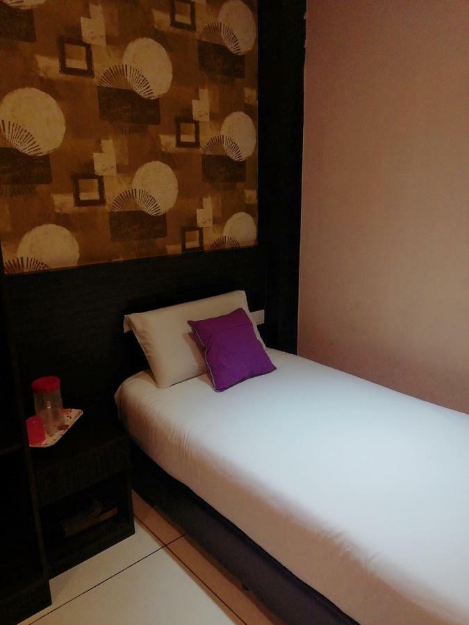 Remember Hotel Bukit Gambir Esterno foto